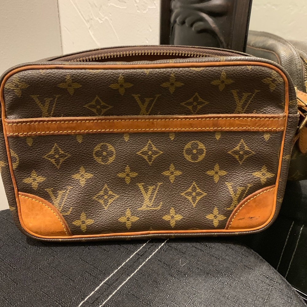 Louis Vuitton Crossbody